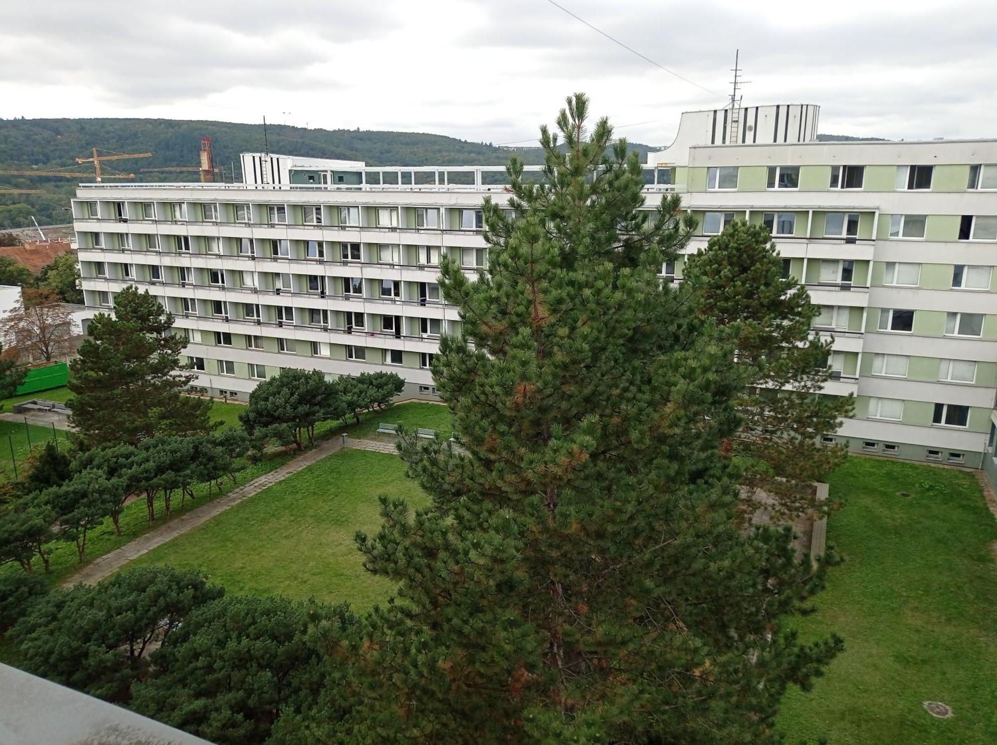 Koleje Vinarska Hotel Brno Buitenkant foto